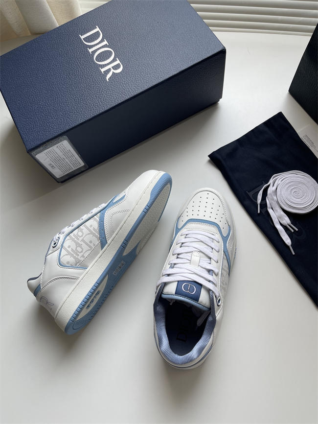 D10r b27 sneaker