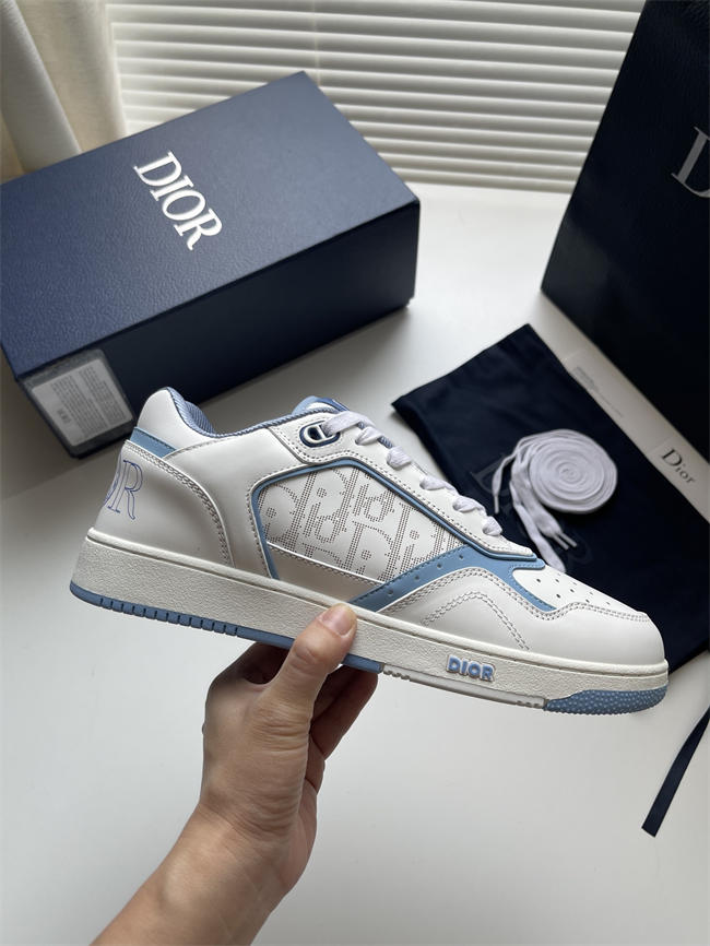 D10r b27 sneaker