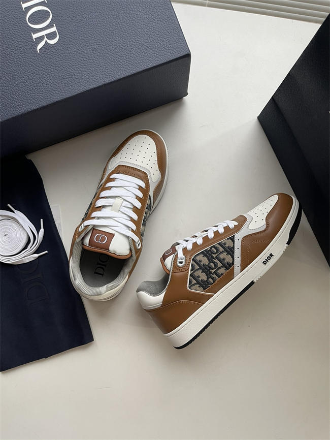 D10r b27 sneaker