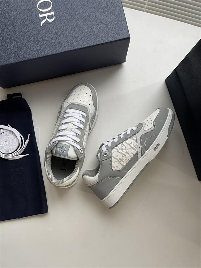 D10r b27 sneaker