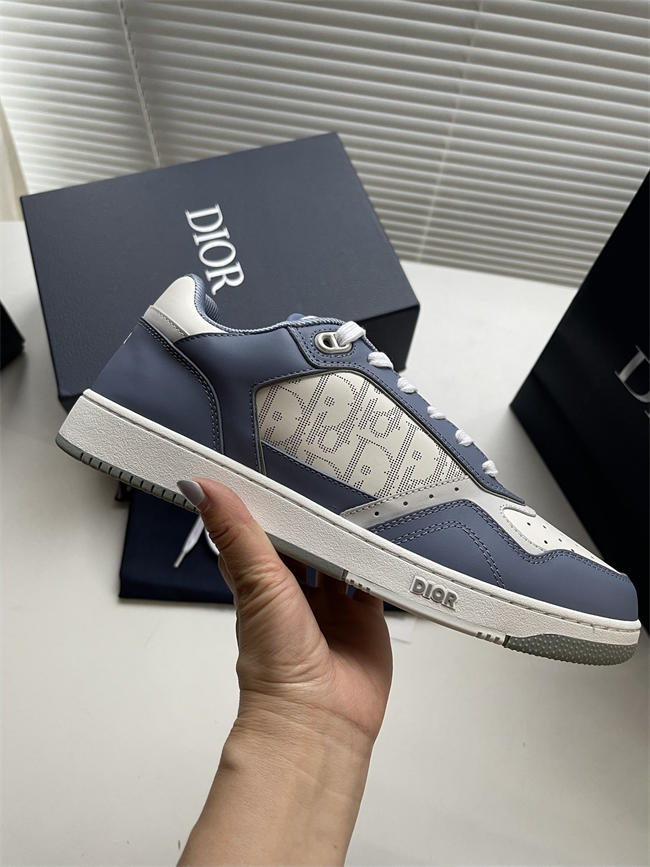 D10r b27 sneaker