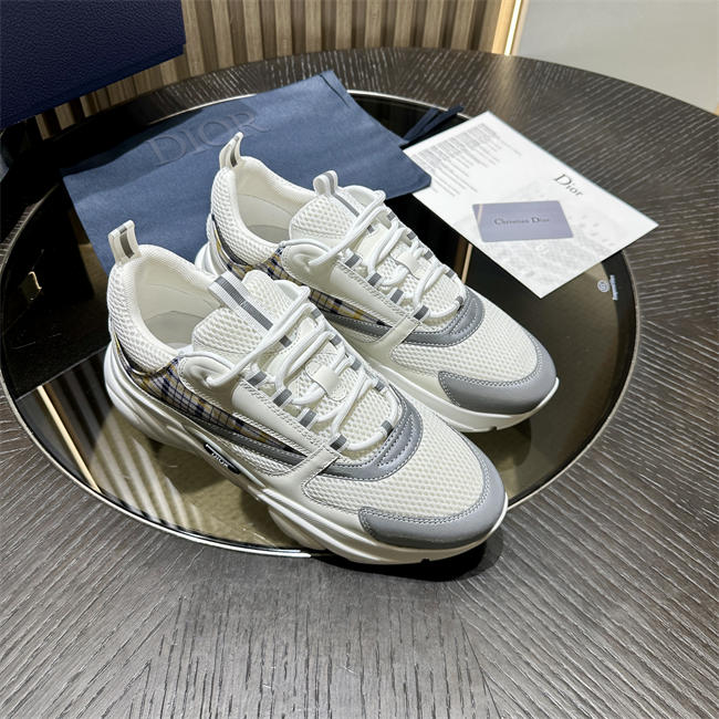 D10r b22 sneaker