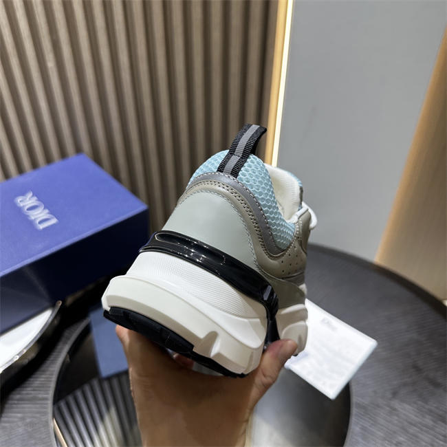 D10r b22 sneaker