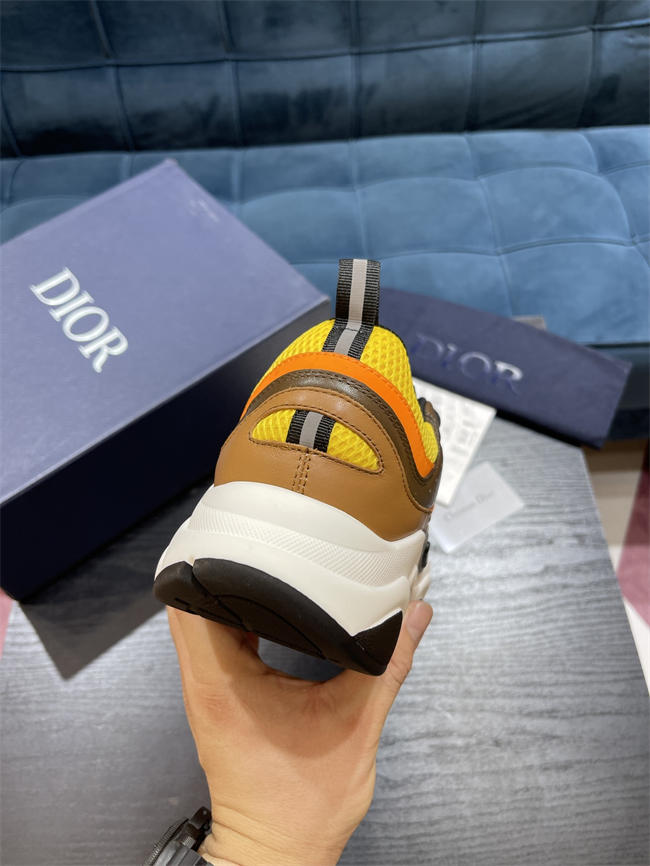 D10r b22 sneaker