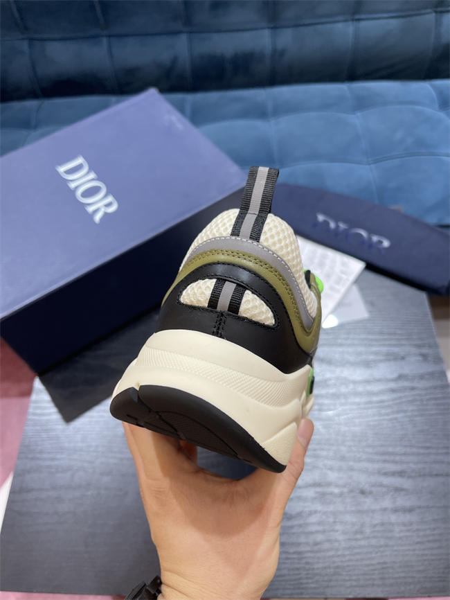 D10r b22 sneaker