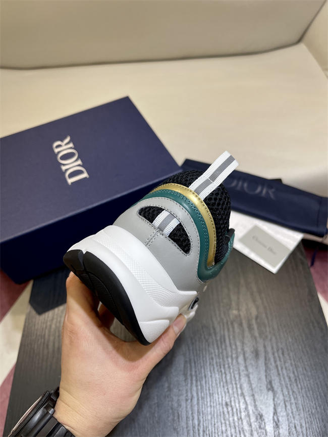 D10r b22 sneaker