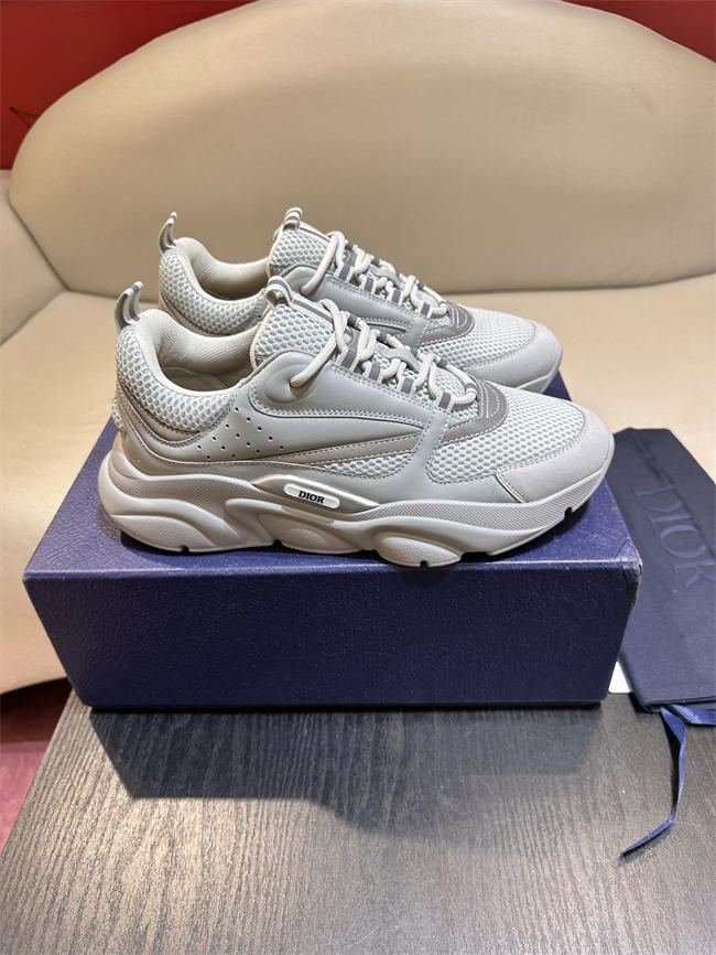 D10r b22 sneaker