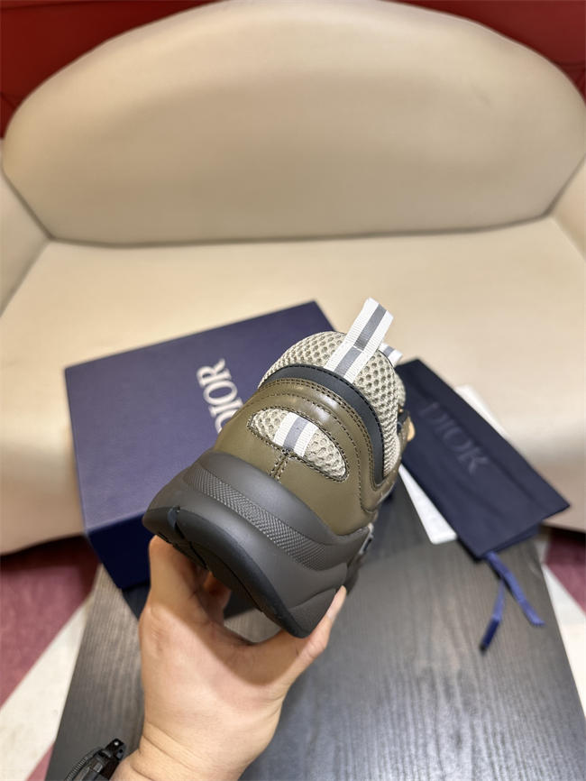 D10r b22 sneaker