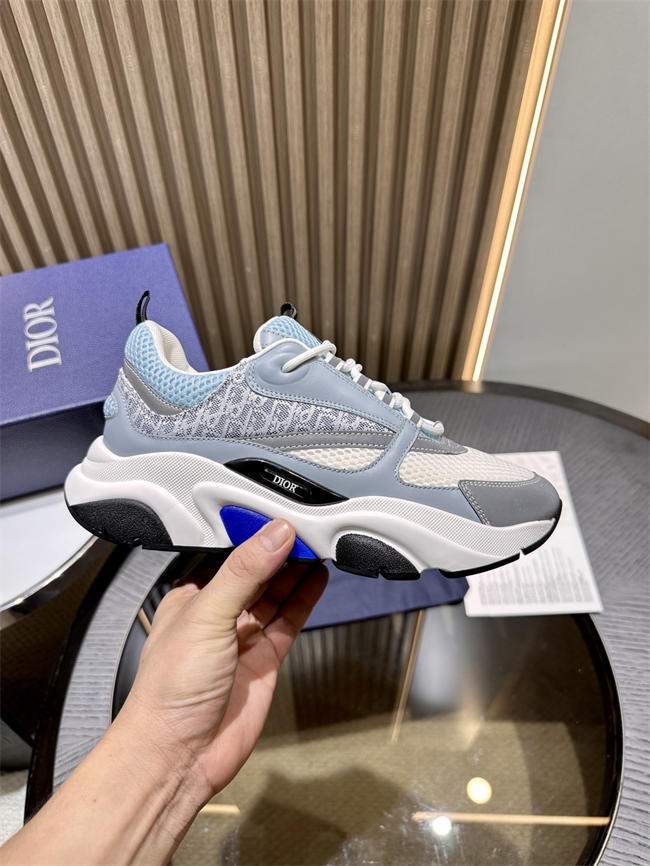 D10r b22 sneaker