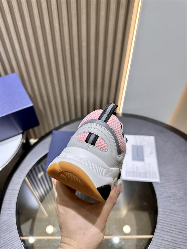 D10r b22 sneaker