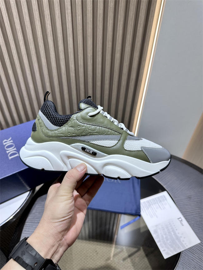 D10r b22 sneaker