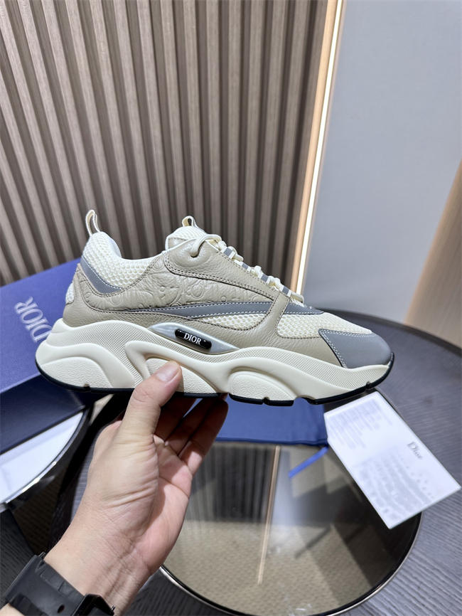 D10r b22 sneaker