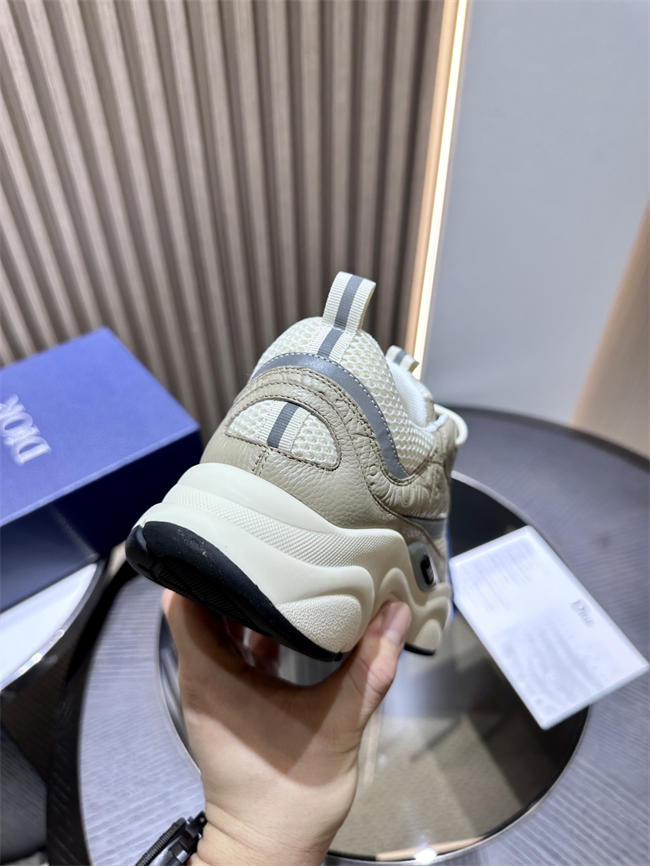 D10r b22 sneaker