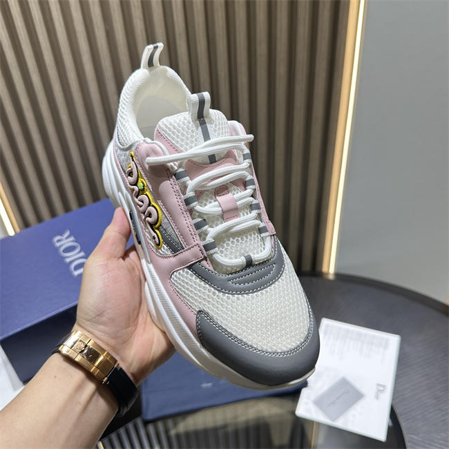 D10r b22 sneaker