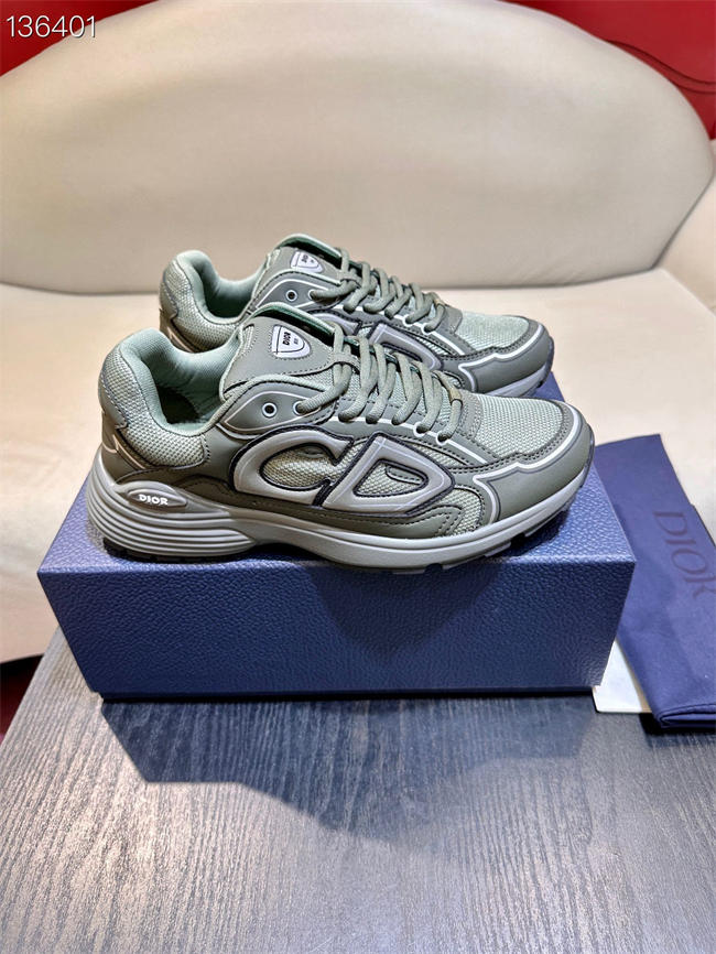 D10r b30 sneaker