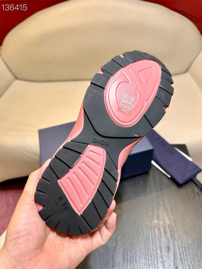 D10r b30 sneaker