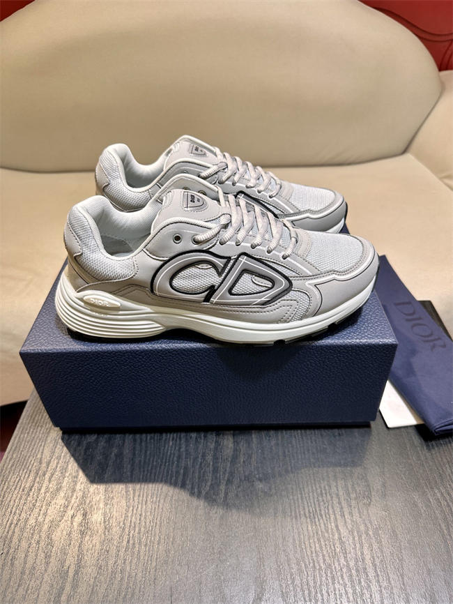 D10r b30 sneaker