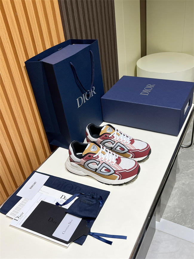 D10r b30 sneaker