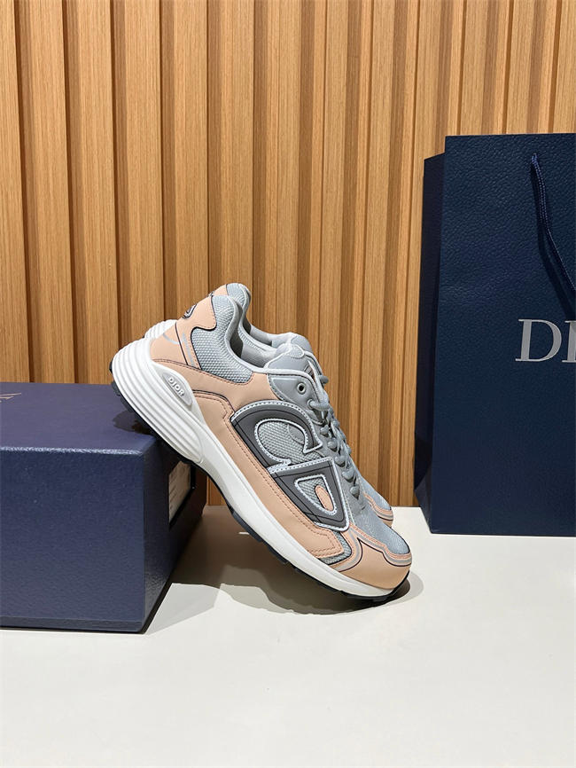 D10r b30 sneaker