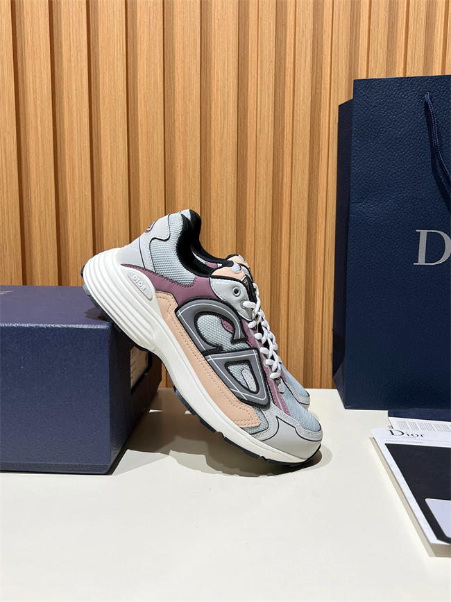D10r b30 sneaker
