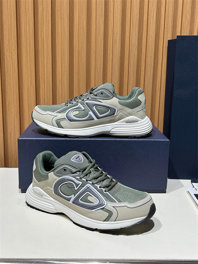 D10r b30 sneaker