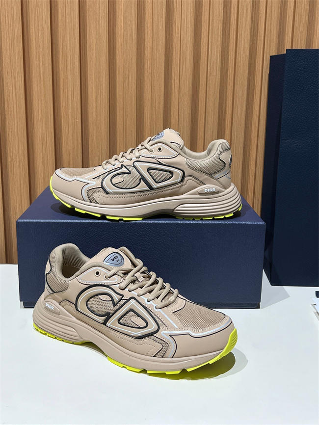D10r b30 sneaker