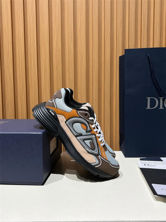 D10r b30 sneaker