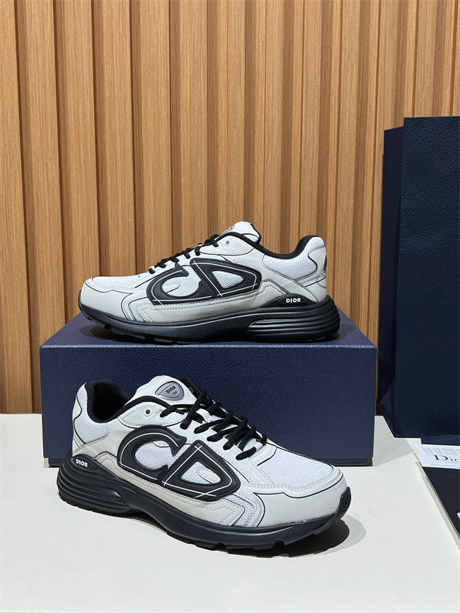 D10r b30 sneaker
