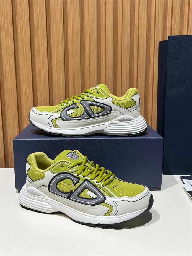 D10r b30 sneaker