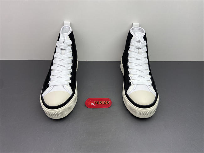 Amiri Sneakers