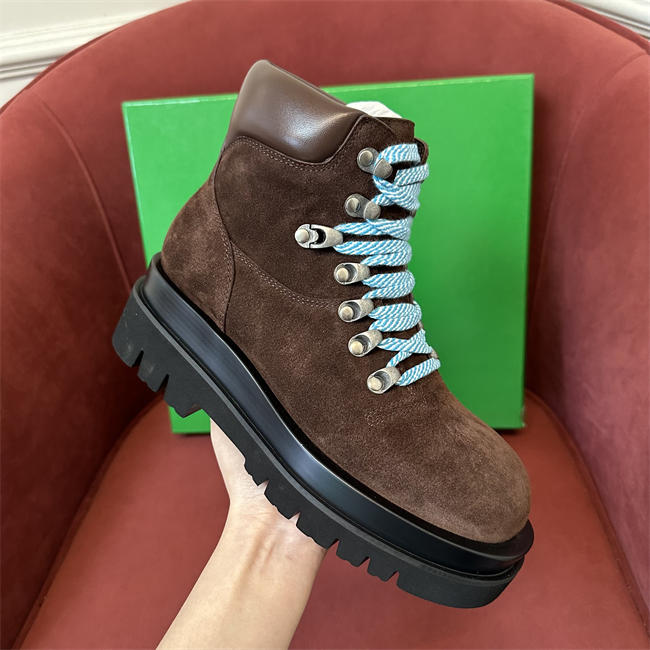 b0tt*ga Ven*ta boot
