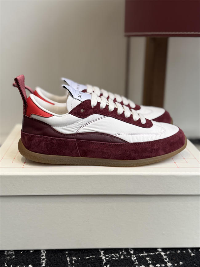 Mcqv*en sneaker