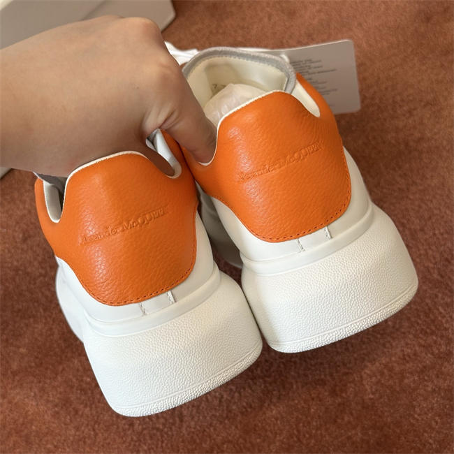 Mcqv*en sneaker