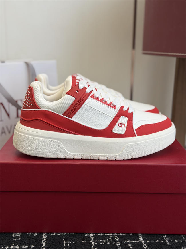 Va1e*ntin0 sneakers