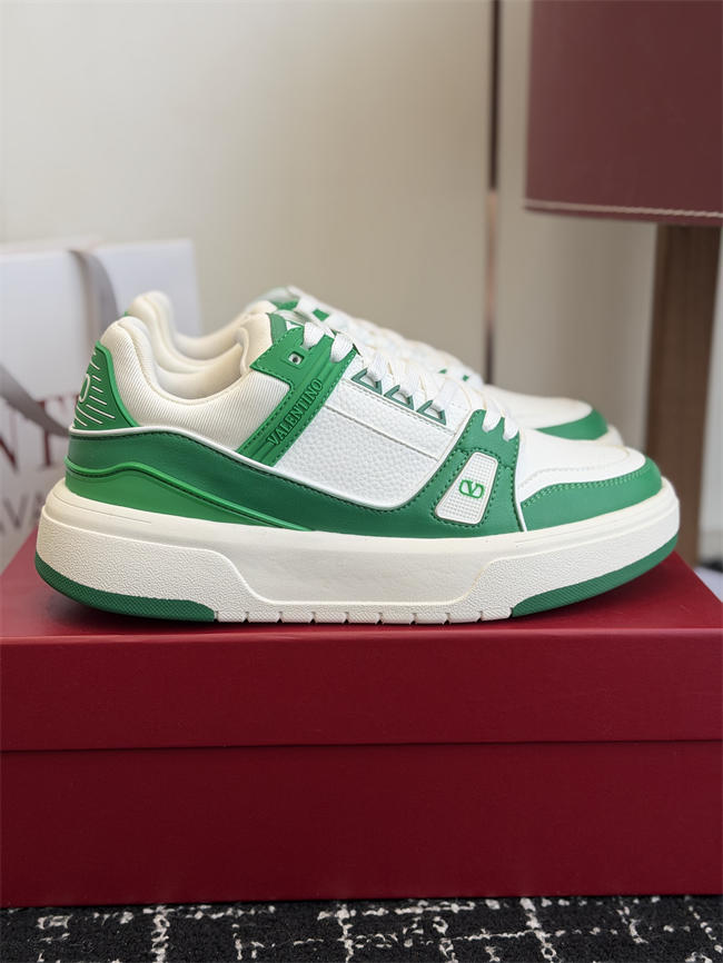 Va1e*ntin0 sneakers
