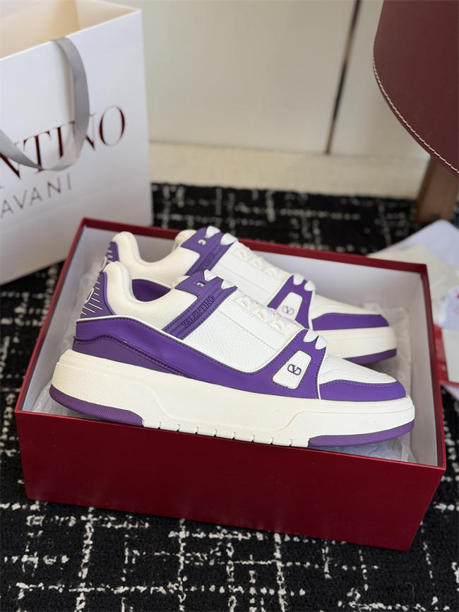 Va1e*ntin0 sneakers