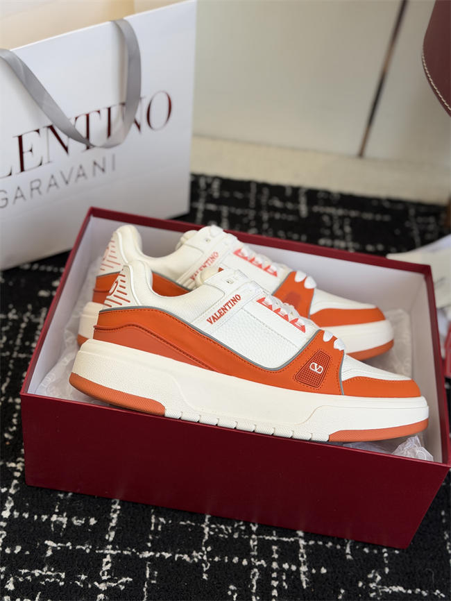 Va1e*ntin0 sneakers