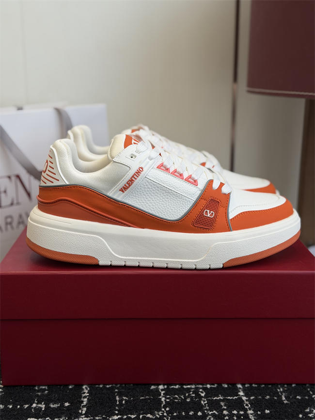 Va1e*ntin0 sneakers