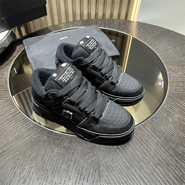 Amiri Sneaker
