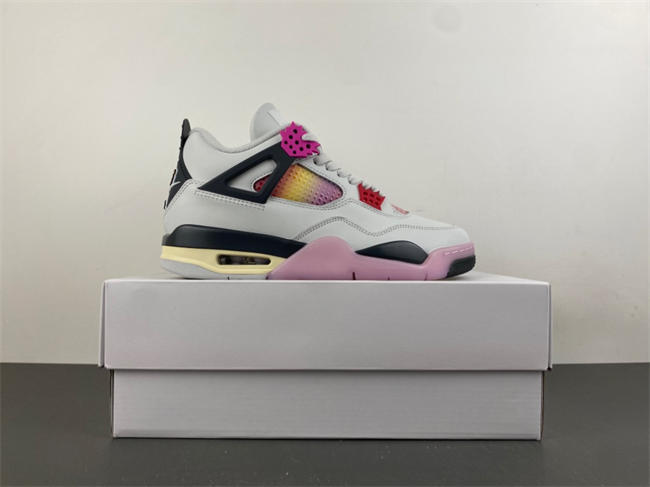 NIKE AIR JORDAN 4 RETRO JA1135-100