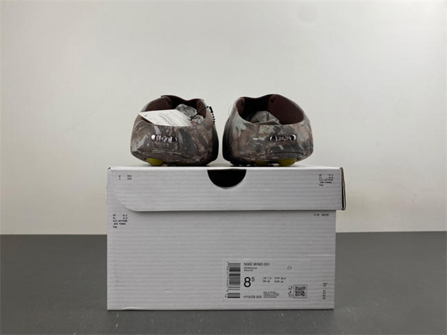 Nike Mind 001 x CH HY5028-500