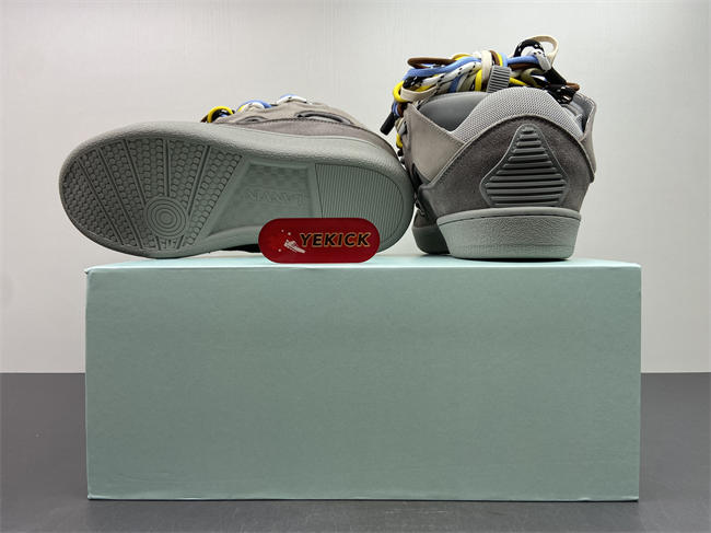 Lanu1n curb sneaker